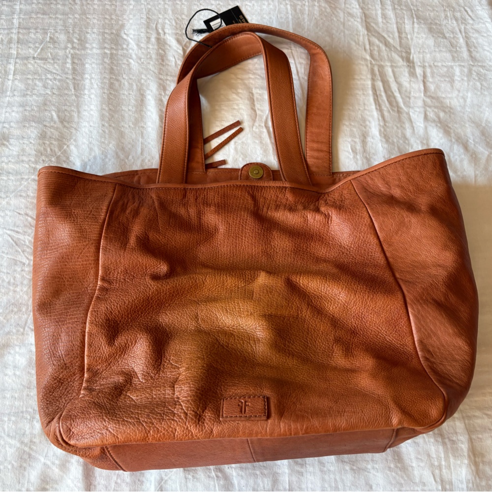 Frye Vivian Fringed Leather Tote Bag - Picture 11 of 16